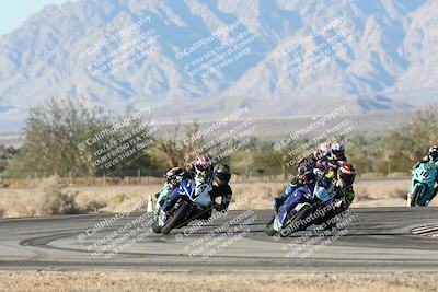 media/Dec-07-2025-CVMA (Sun) [[3e7d2de5dc]]/Race 16-Formula Middleweight/